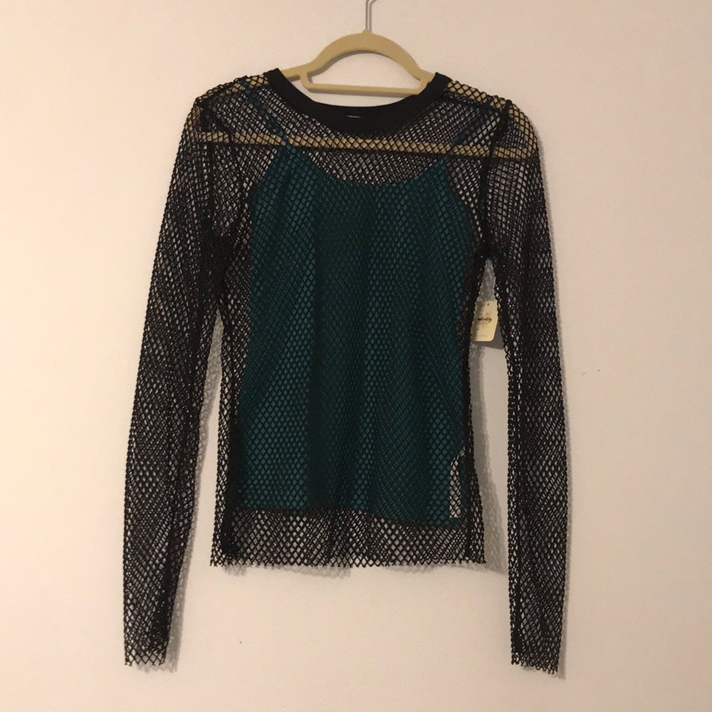FP fishnet longsleve